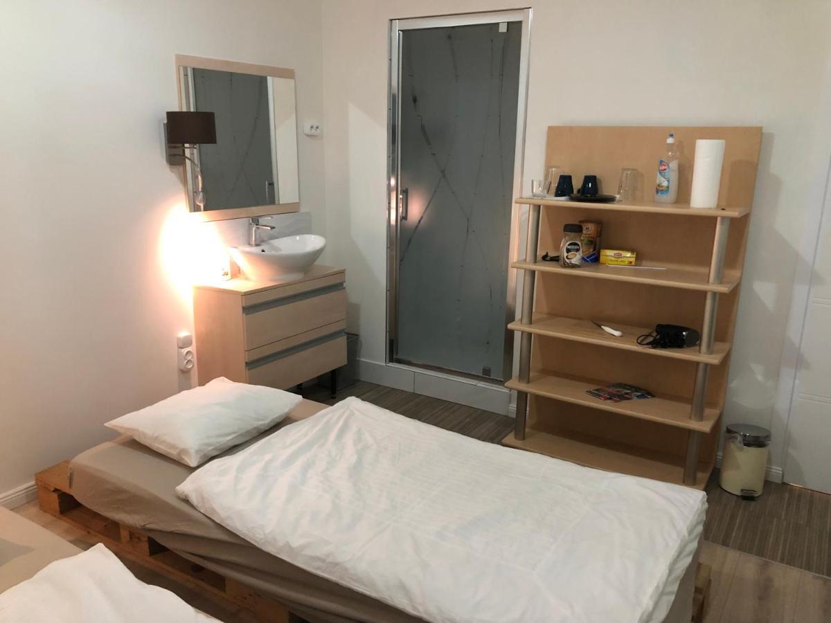 Апартаменти Bed4U Mini Studio Sienna 17 Люблін Екстер'єр фото